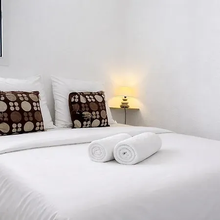 Apartment Le Cocon De Richelieu 2ch, Parking, Proche Agde