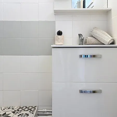 Apartment Le Cocon De Richelieu 2ch, Parking, Proche *